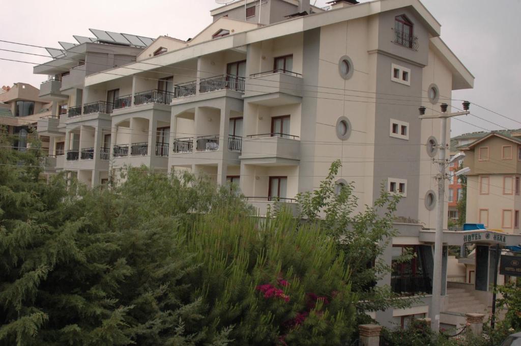 Hera Beach Hotel Side Exterior foto