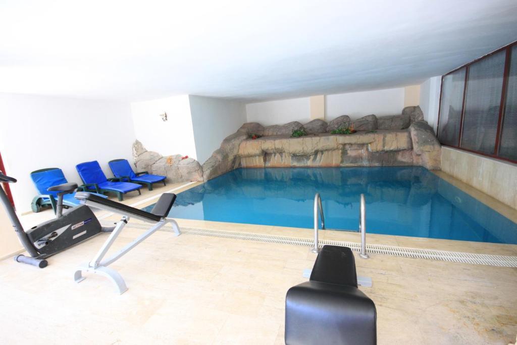 Hera Beach Hotel Side Exterior foto