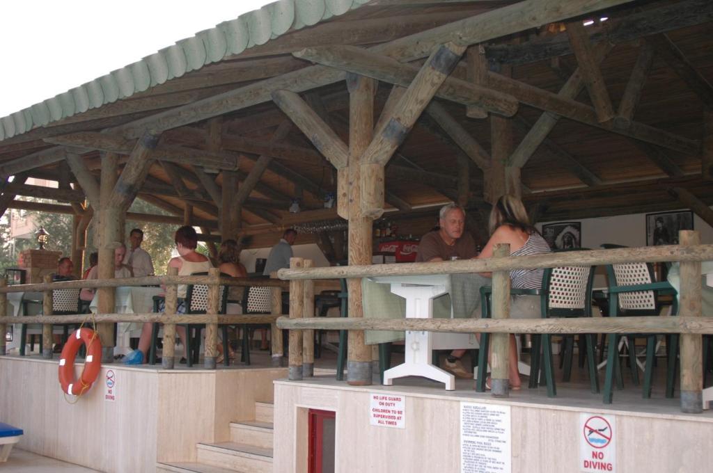 Hera Beach Hotel Side Exterior foto
