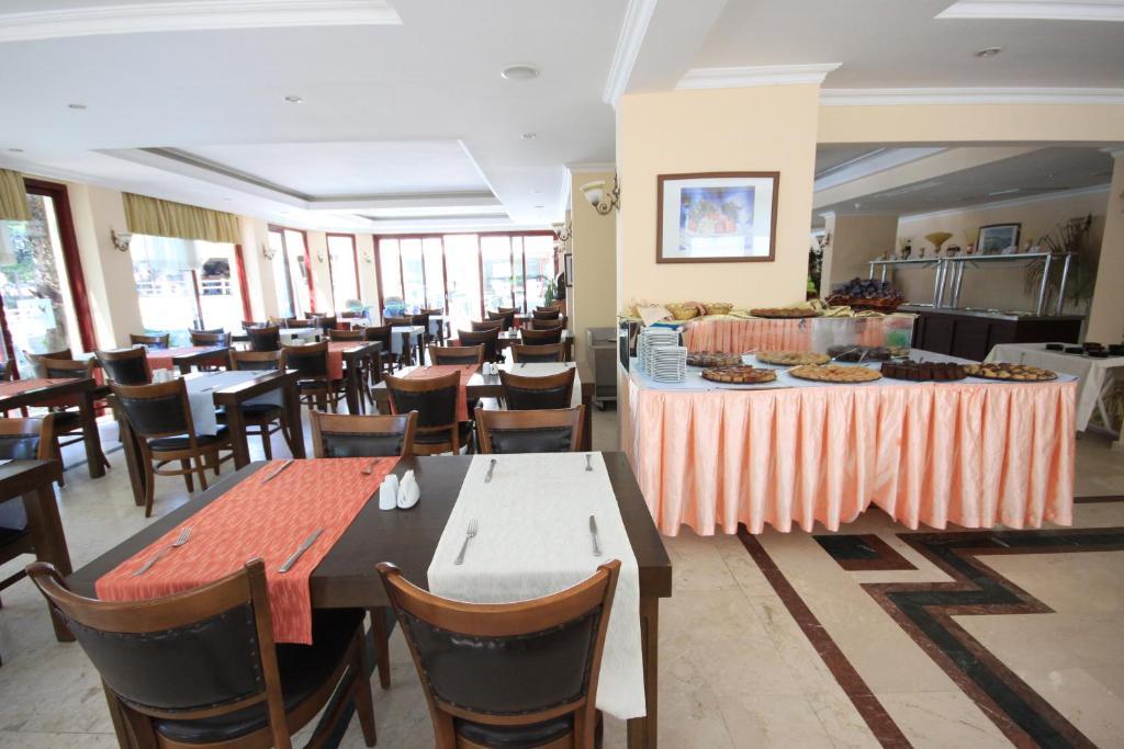 Hera Beach Hotel Side Exterior foto