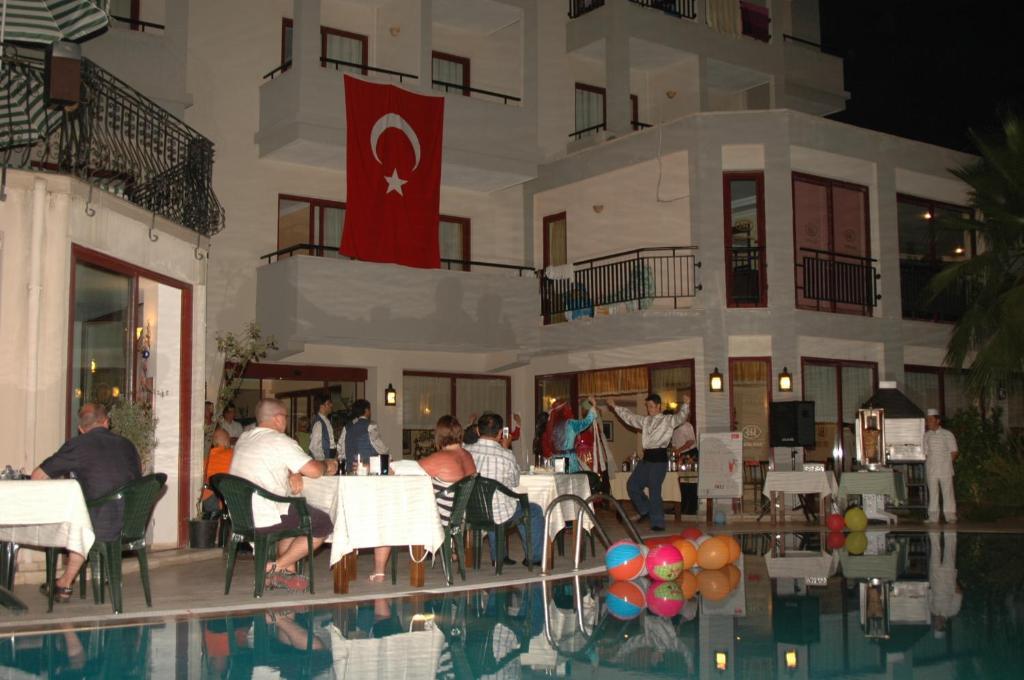 Hera Beach Hotel Side Exterior foto
